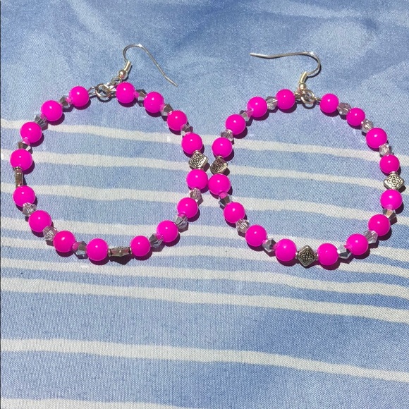 Jewelry - Handmade beaded jewelry